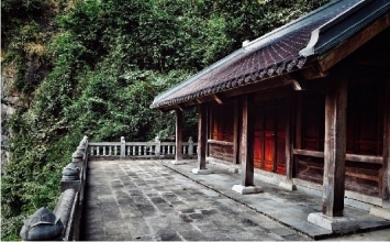 Tu để chuyển hóa phiền muộn khổ đau